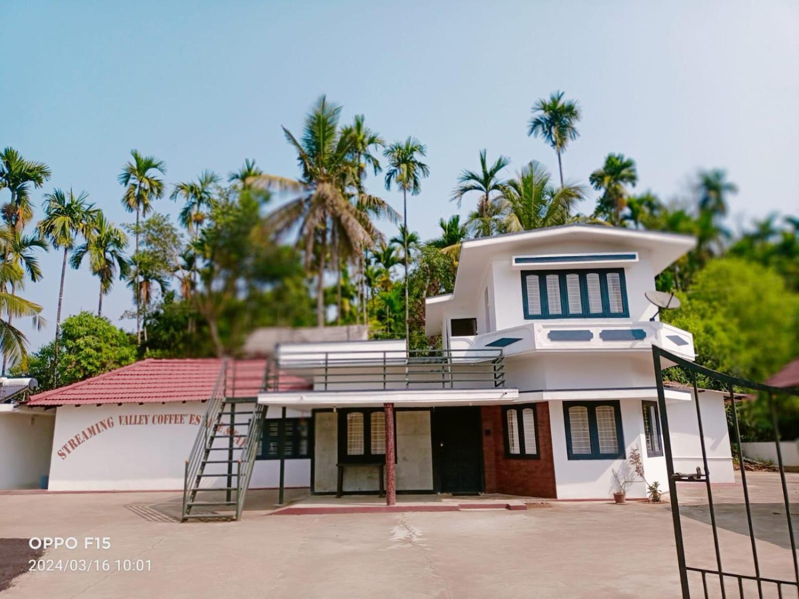 Streaming Valley Independent Coffee Estate Stay Madikeri Zewnętrze zdjęcie